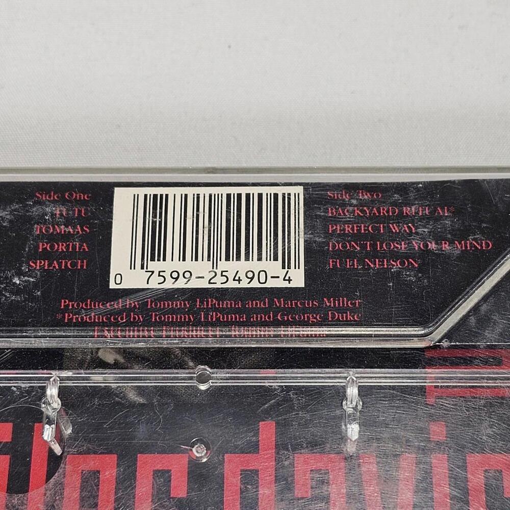 Miles Davis Tutu cassette tape 1986 Warner Bros. Records Jazz Funk Fusion - Picture 3 of 4